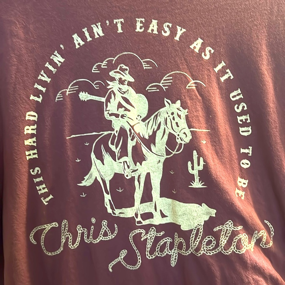 Chris Stapleton “HARD LIVIN AINT EASY” VEUC Daydreamer tee